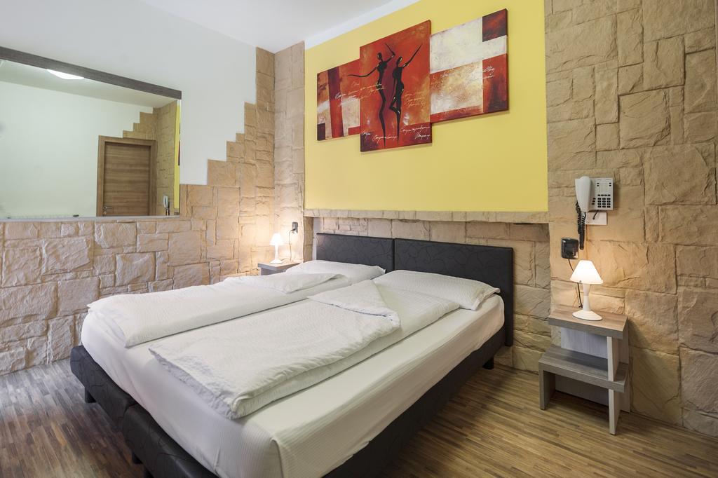 Hotel Garni Ischia Malcesine Chambre photo